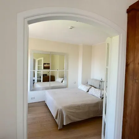 Via Castello Апартаменты *
